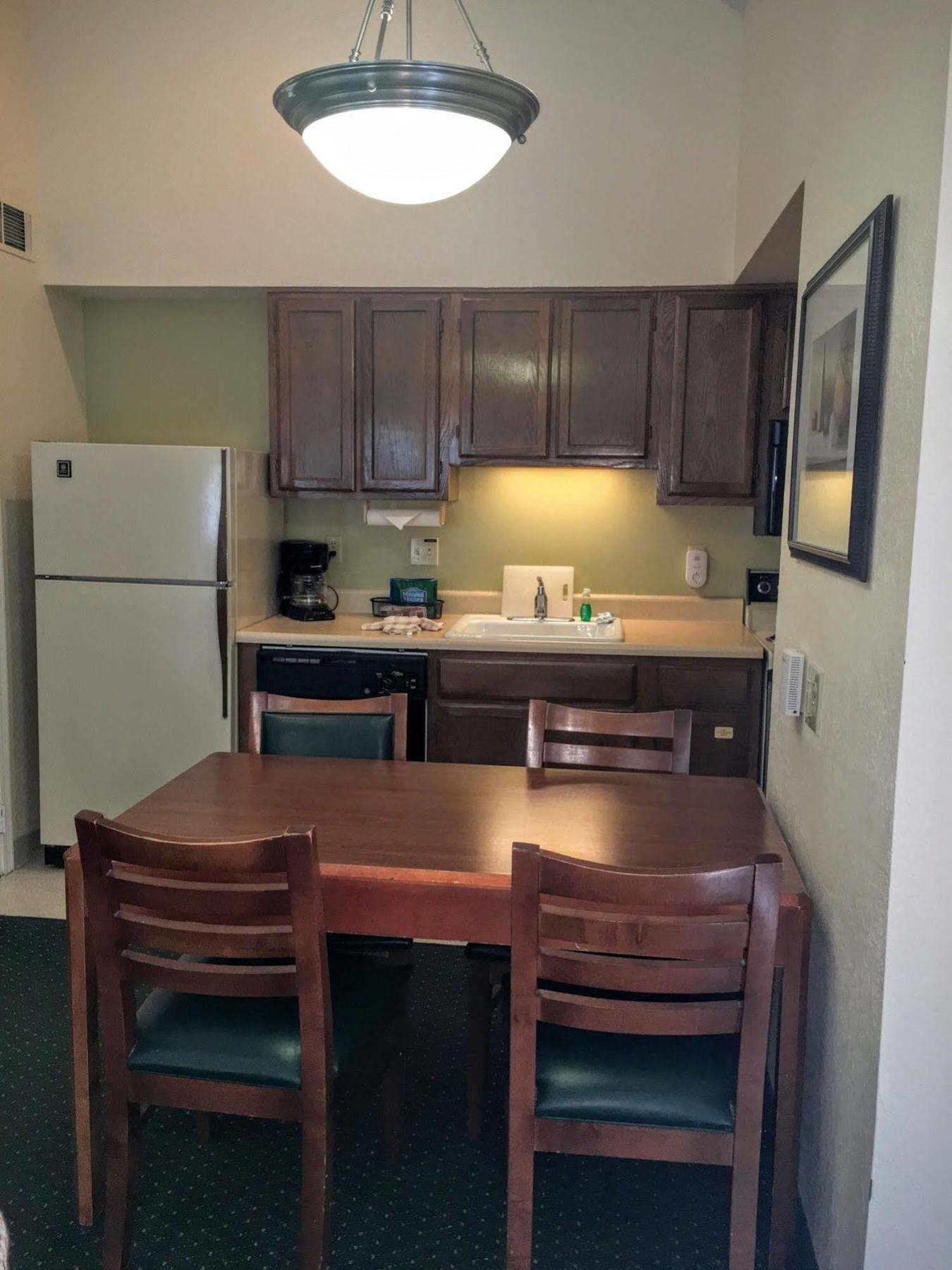 Fairbridge Inn & Suites - Akron Copley Township - West エクステリア 写真